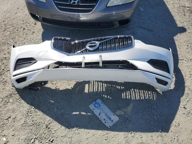 2018 VOLVO XC60 T5 LYV102RK0JB106781