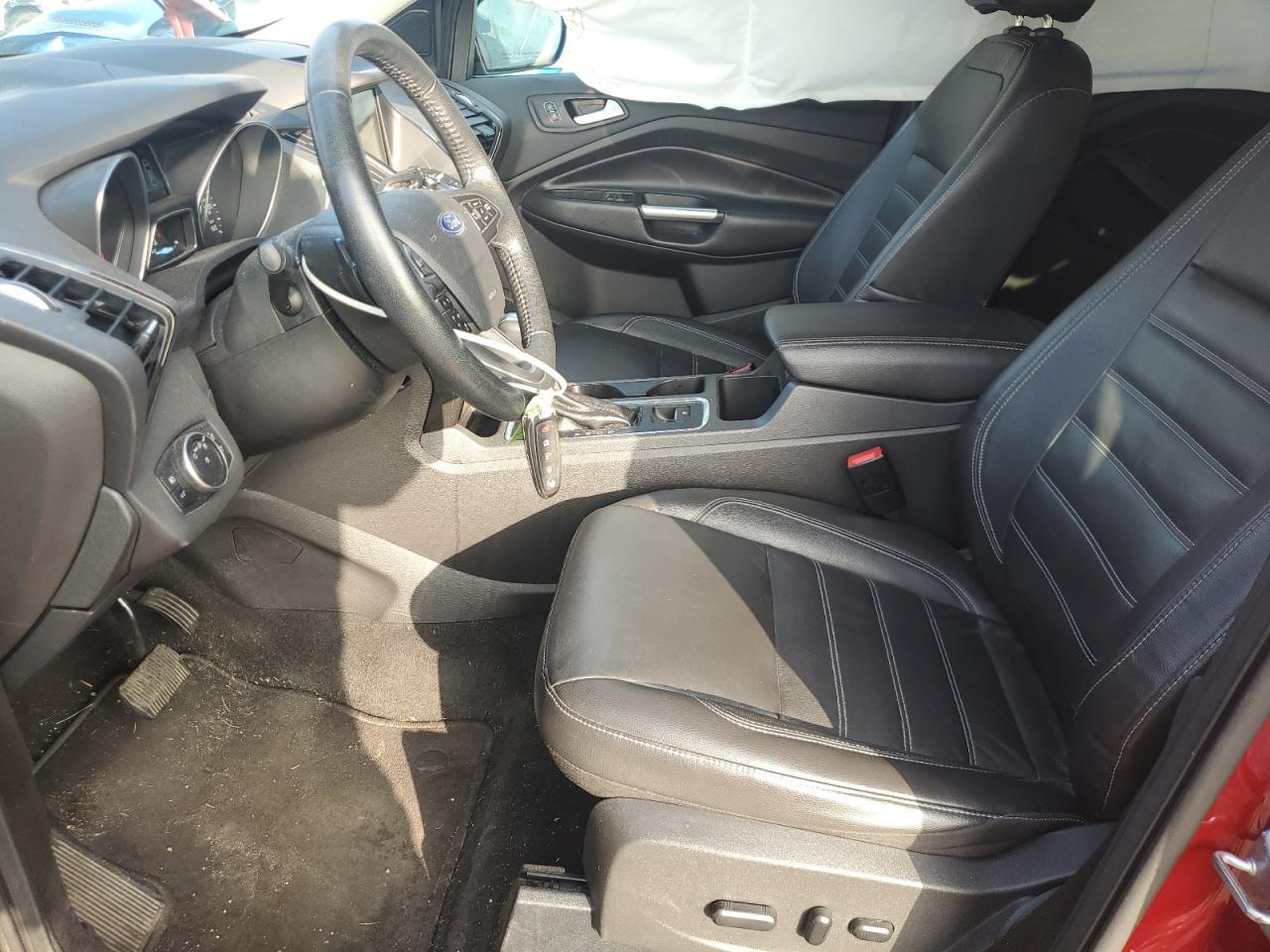 FORD ESCAPE TITANIUM