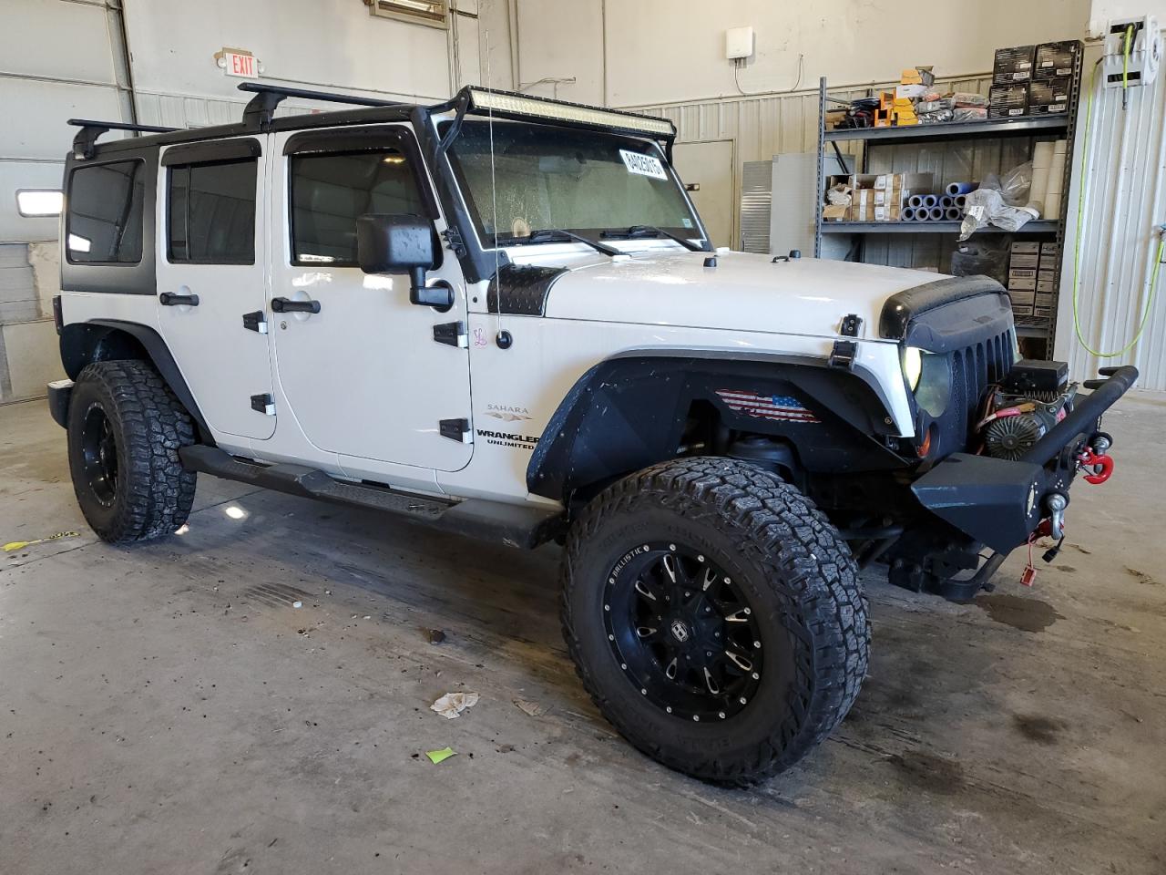 JEEP WRANGLER SAHARA