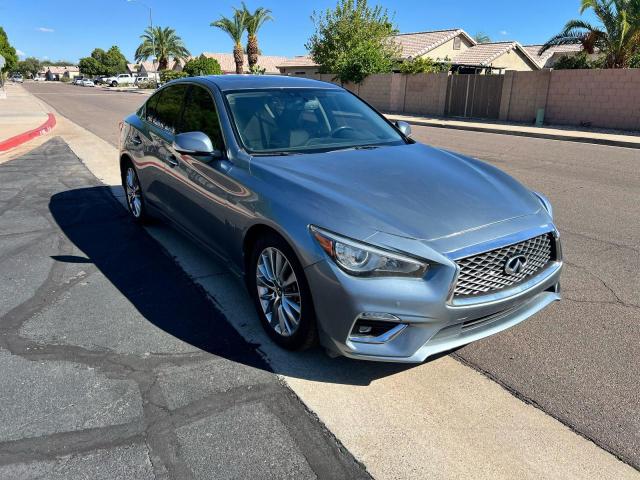 INFINITI Q50 LUXE
