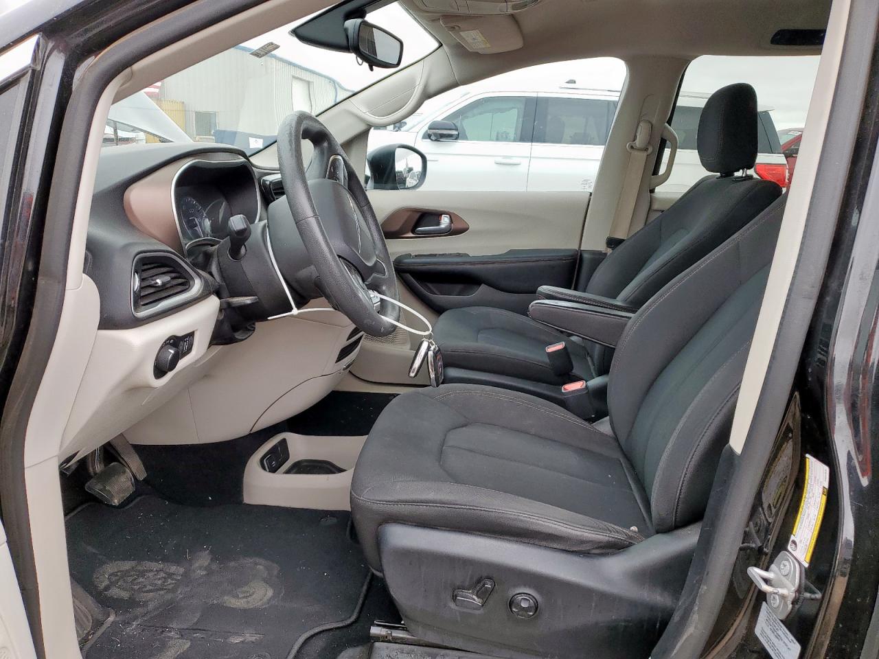 CHRYSLER PACIFICA LX