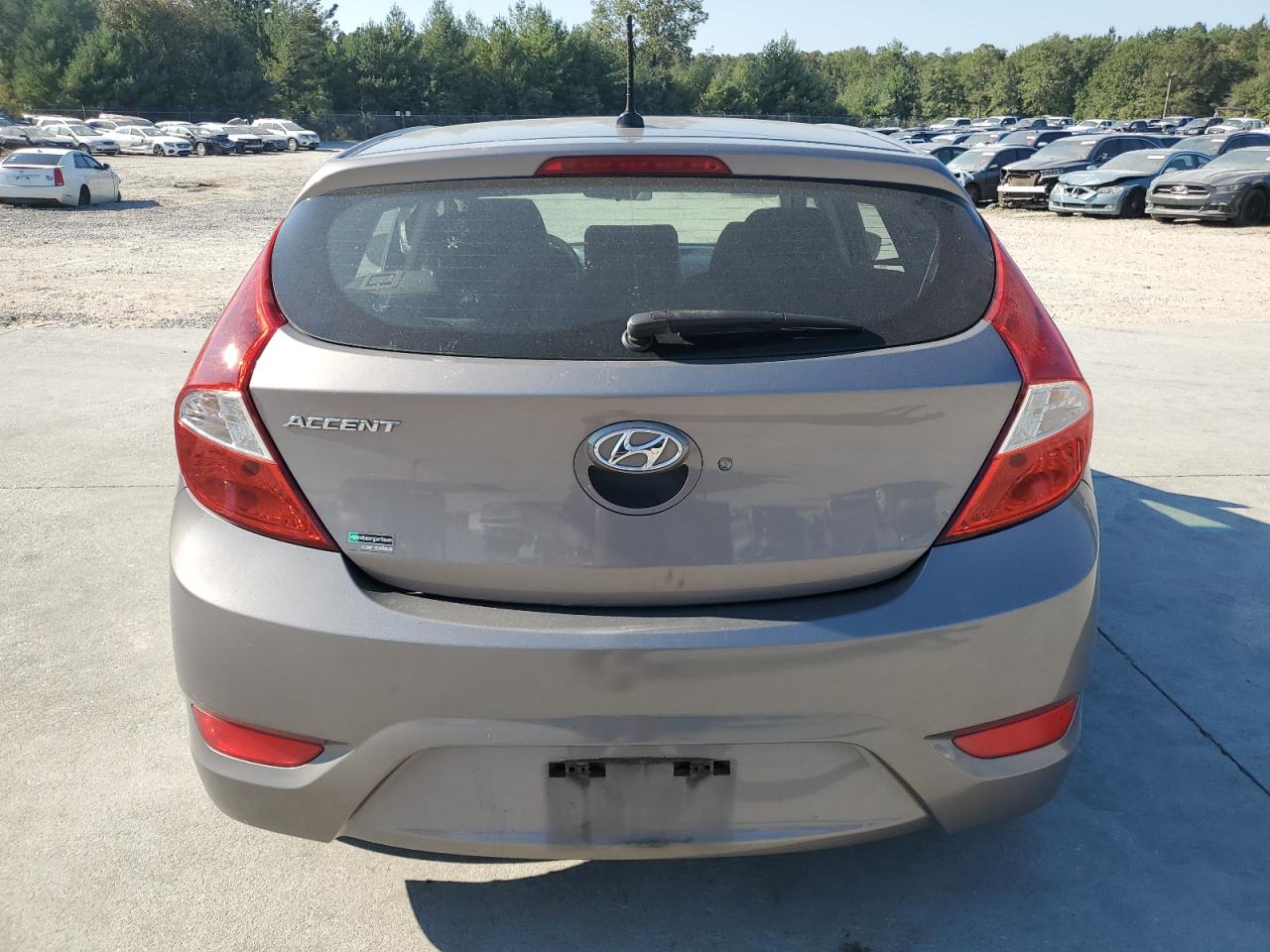 HYUNDAI ACCENT SE