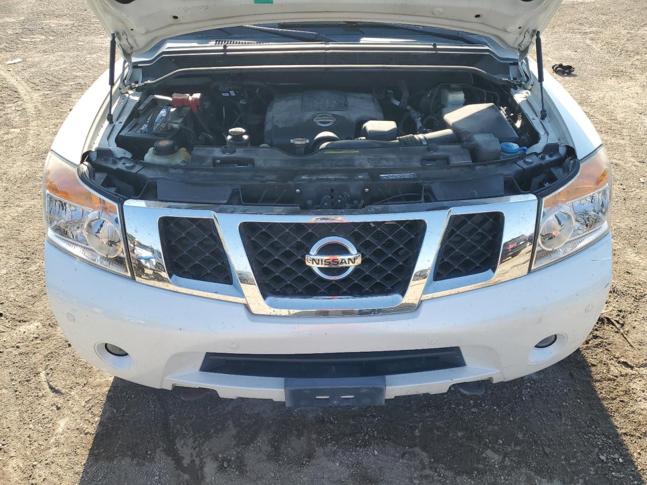 NISSAN ARMADA SV