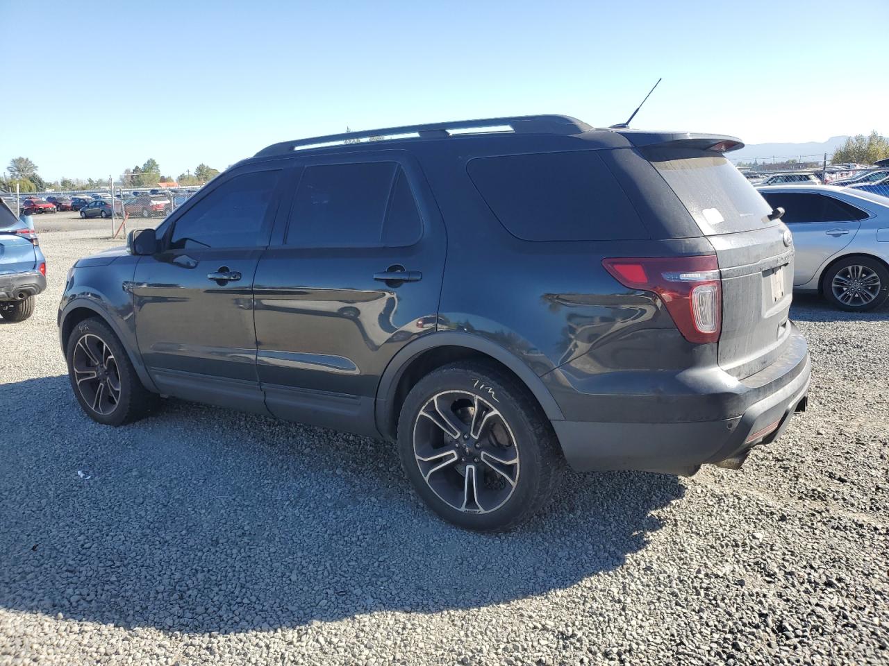 FORD EXPLORER SPORT