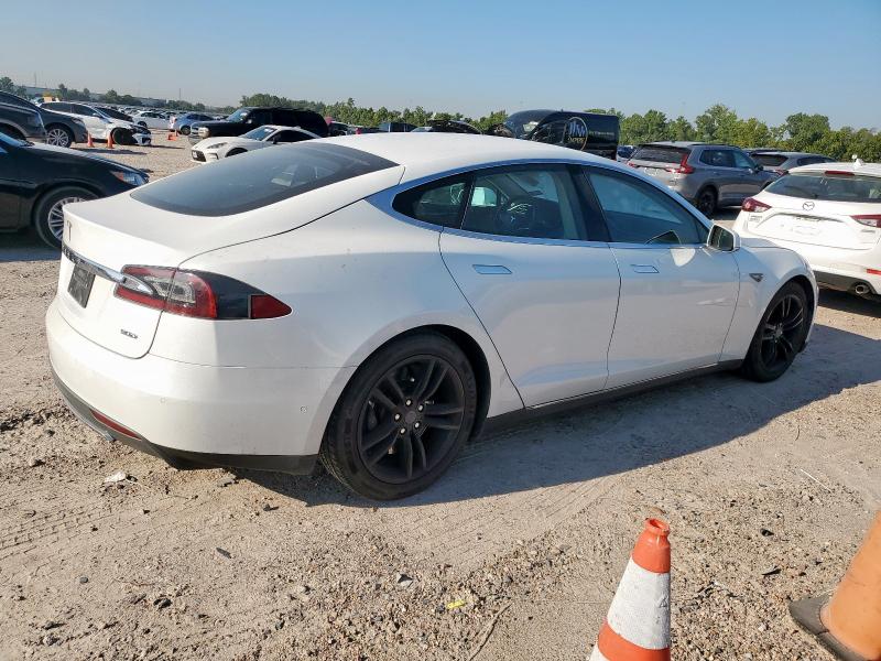 2015 TESLA MODEL S 5YJSA1E25FF101180