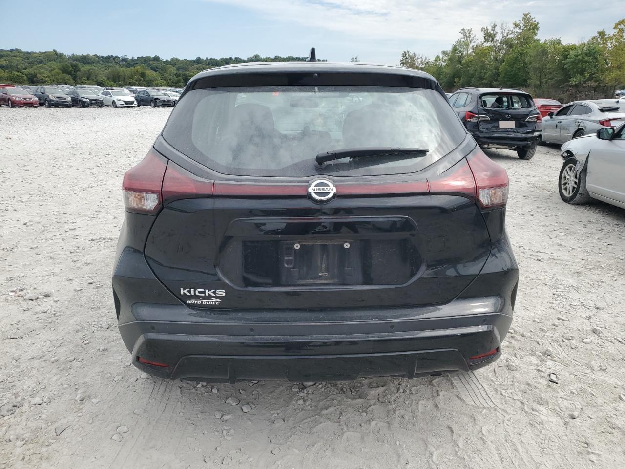 NISSAN KICKS S