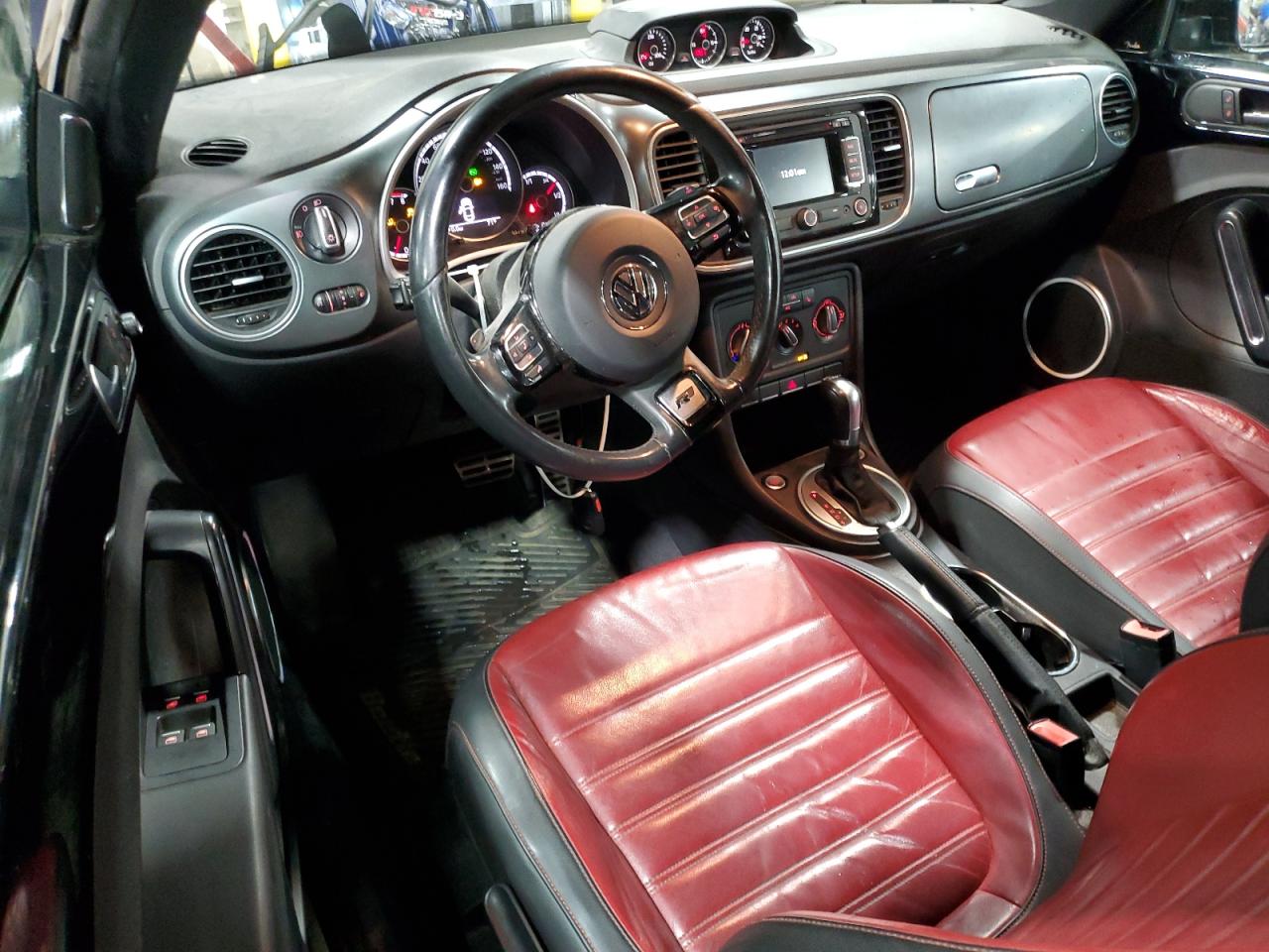 VOLKSWAGEN BEETLE R-LINE