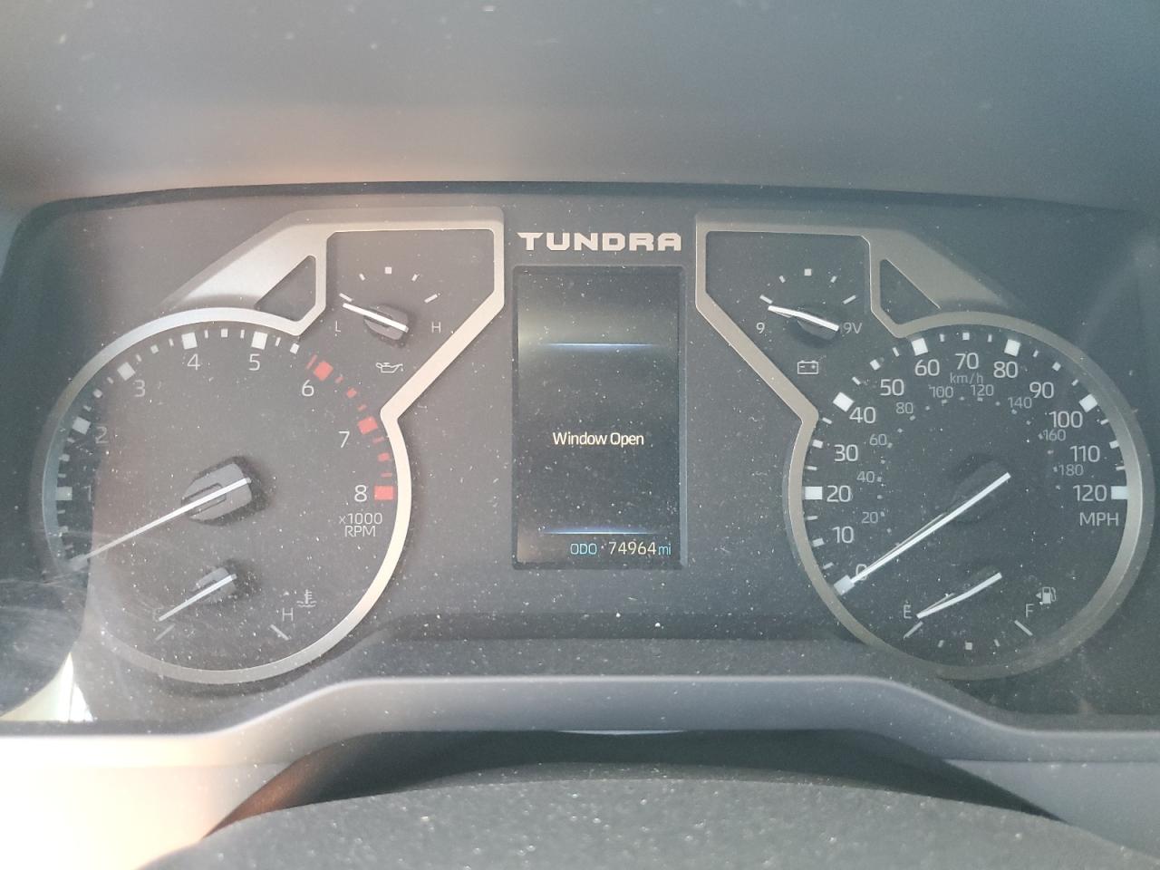 TOYOTA TUNDRA DOUBLE CAB SR