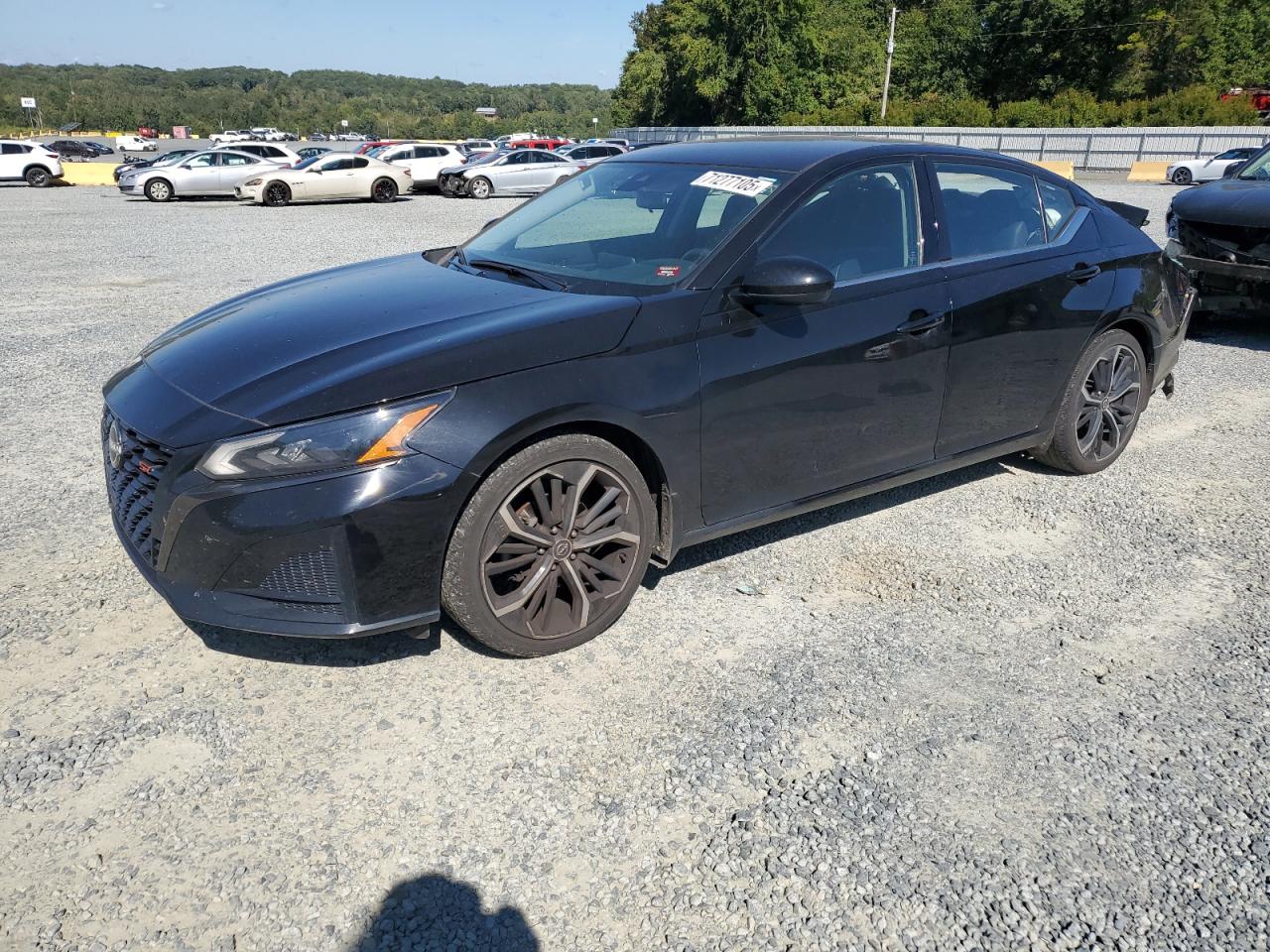 NISSAN ALTIMA SR