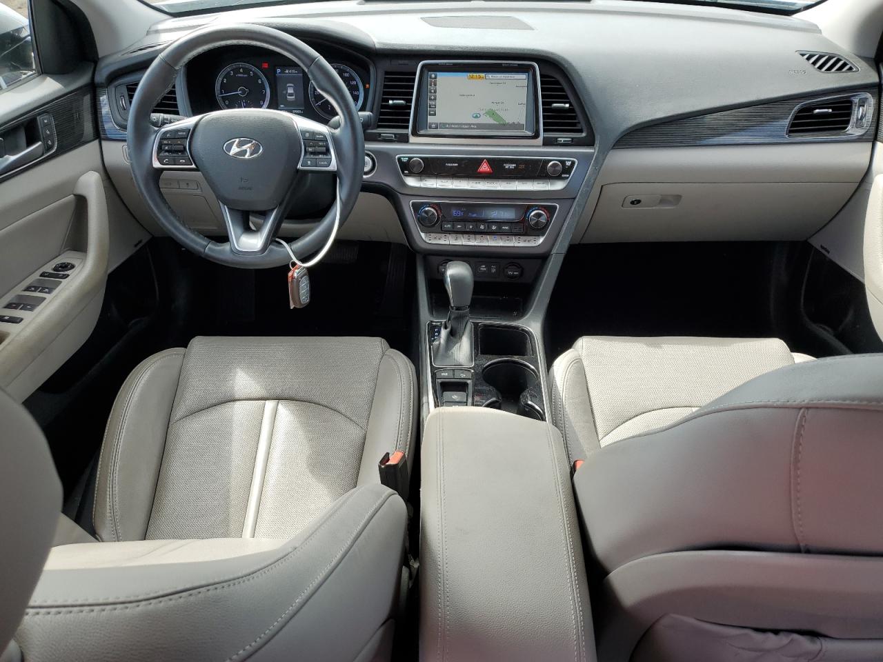 HYUNDAI SONATA SPORT