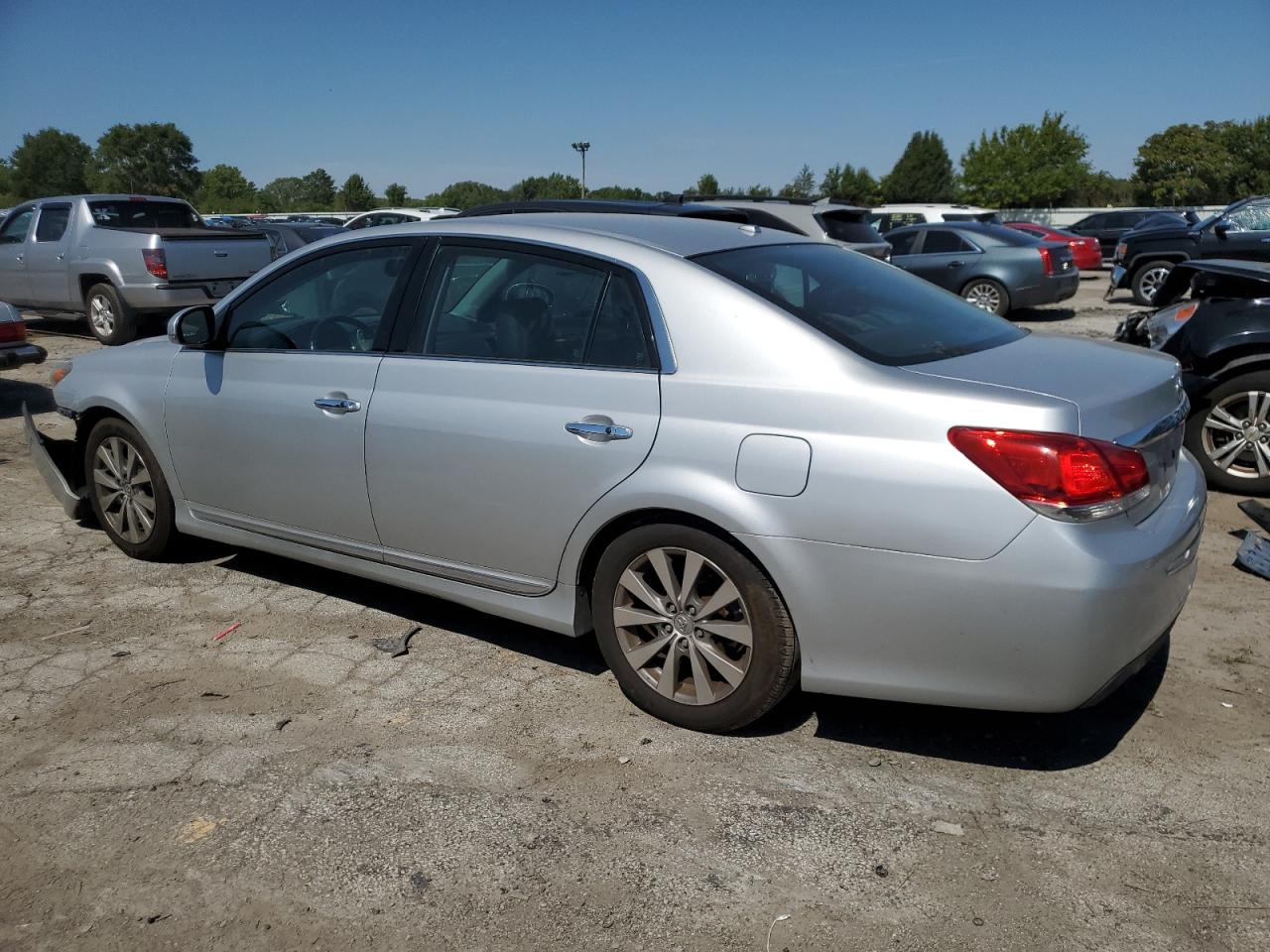 TOYOTA AVALON BASE