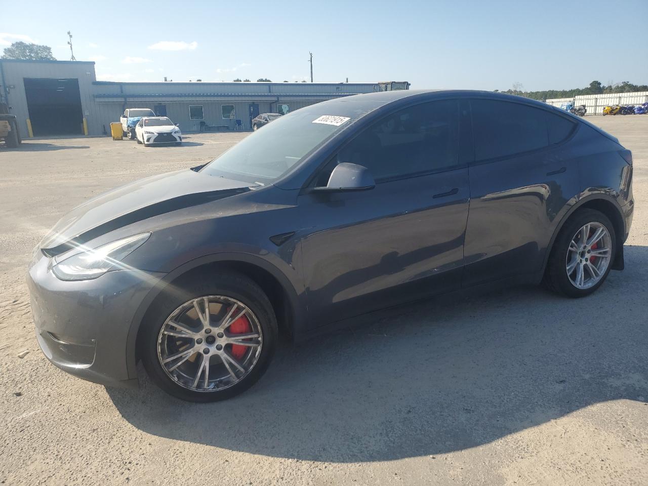 TESLA MODEL Y
