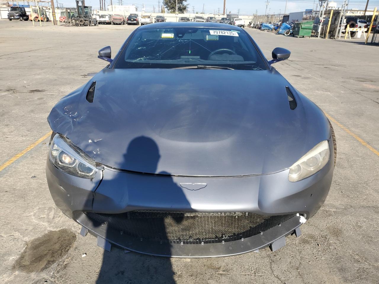 ASTON MARTIN VANTAGE