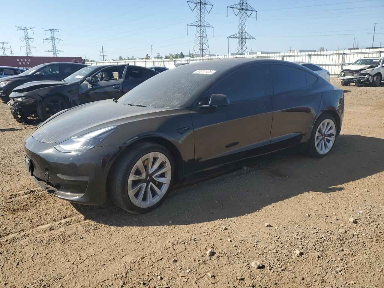 TESLA MODEL 3