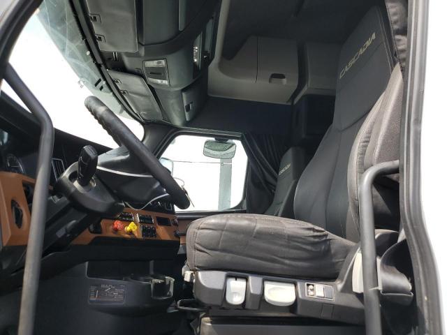 2019 FREIGHTLINER CASCADIA 1 #3287583027