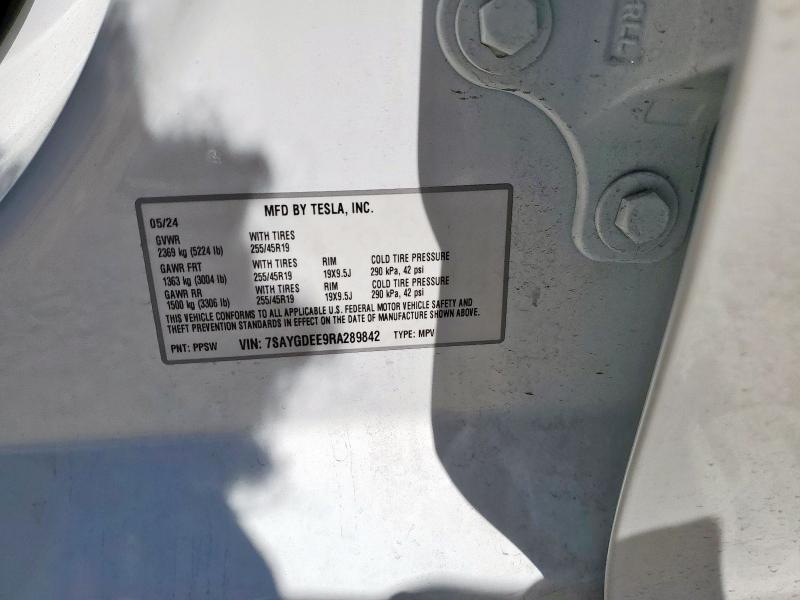 2024 TESLA MODEL Y - 7SAYGDEE9RA289842