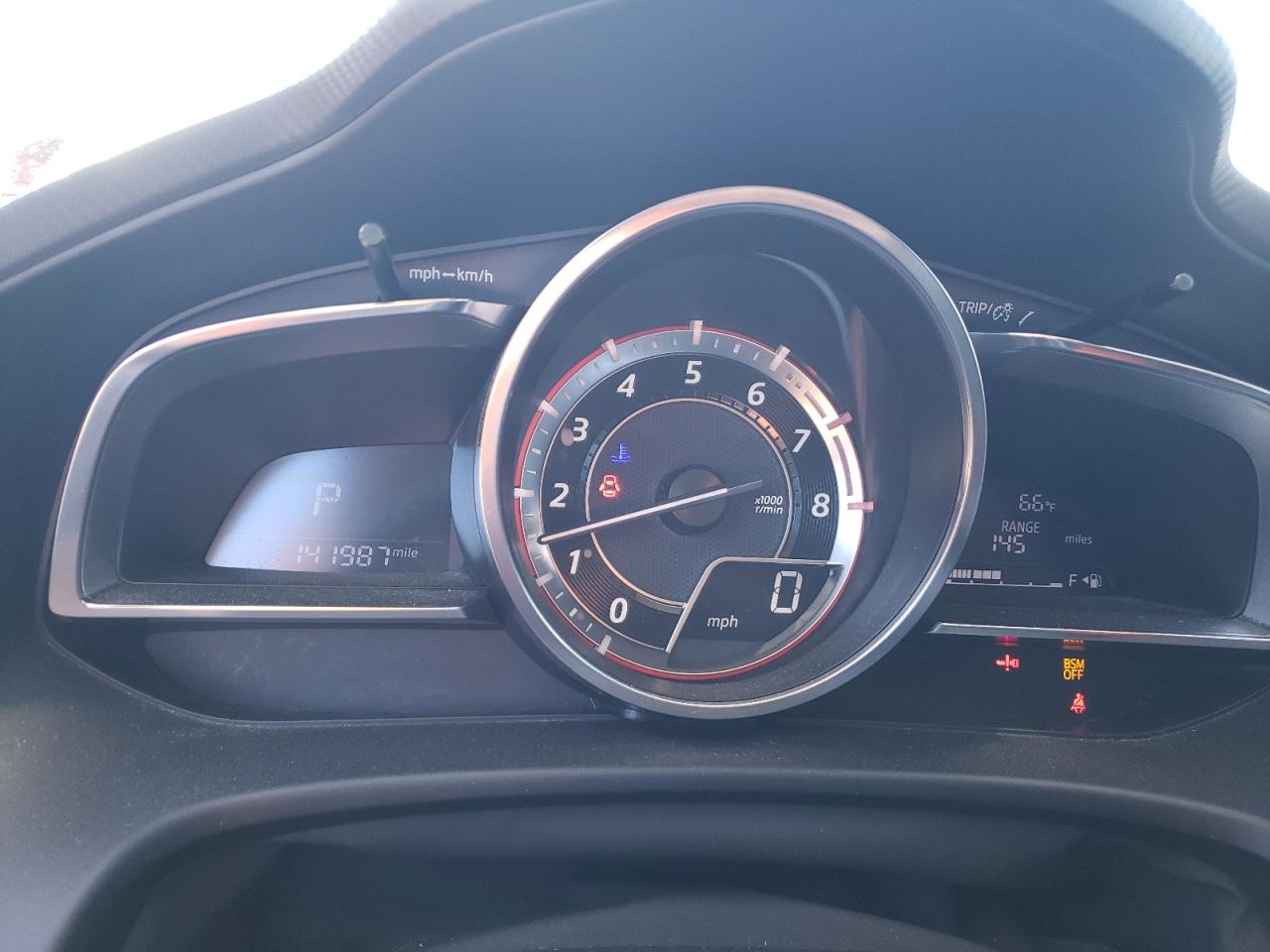 MAZDA 3 GRAND TOURING