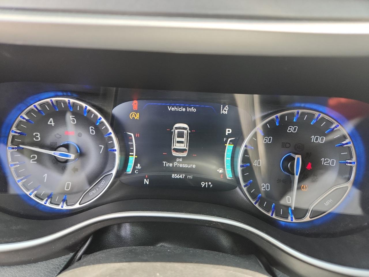 CHRYSLER PACIFICA TOURING L