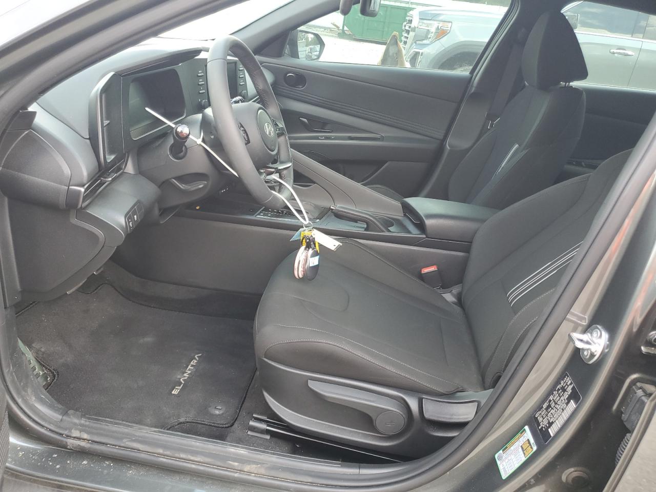 HYUNDAI ELANTRA SEL SPORT