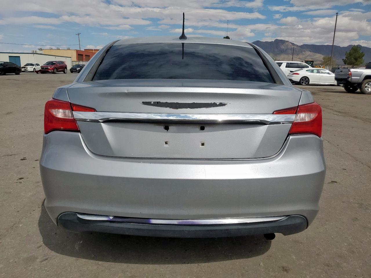 CHRYSLER 200 LX