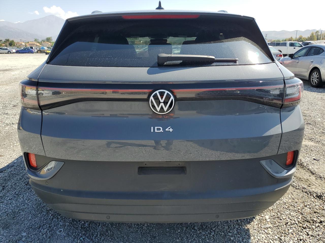 VOLKSWAGEN ID.4 PRO