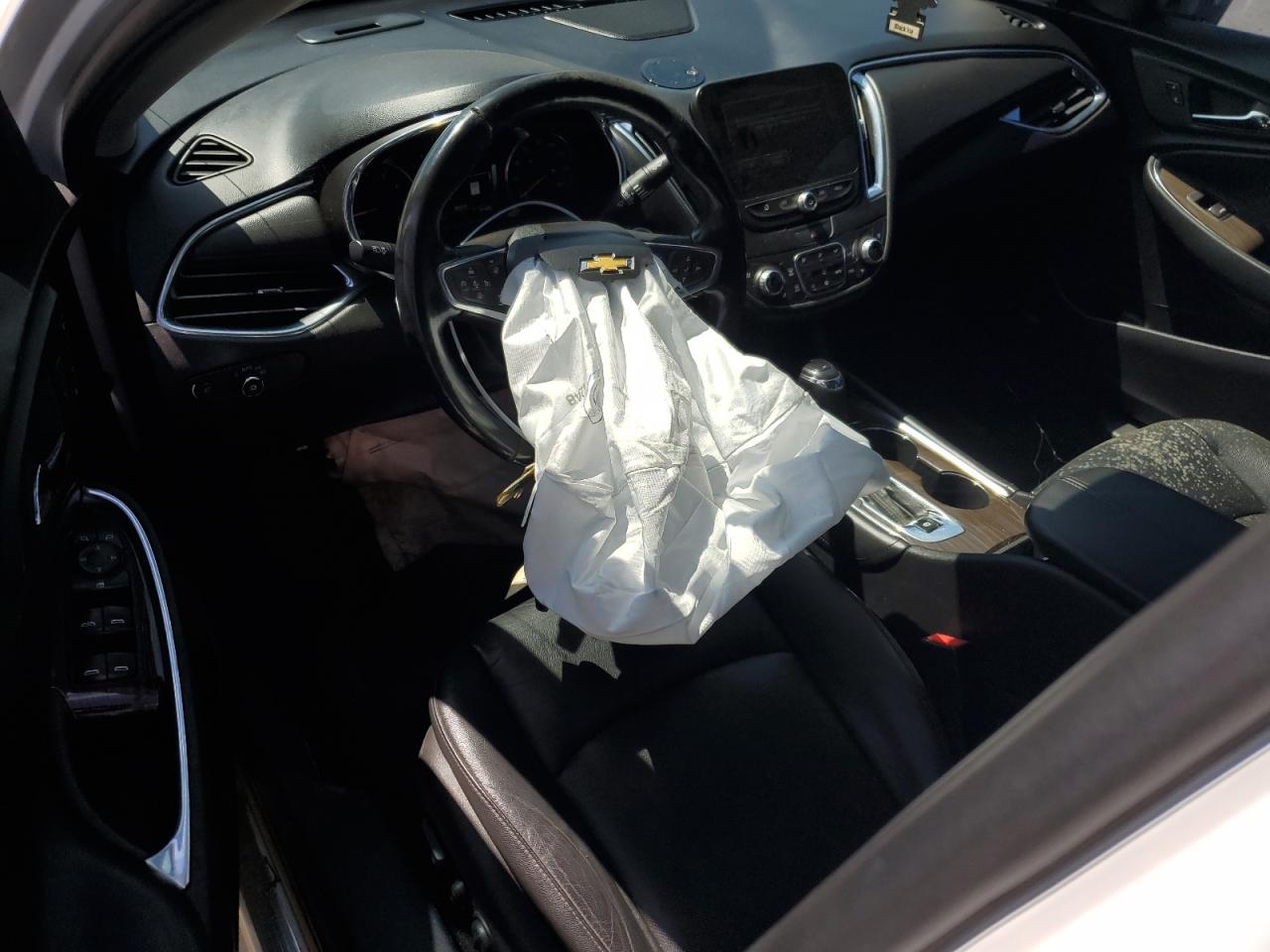 CHEVROLET MALIBU PREMIER