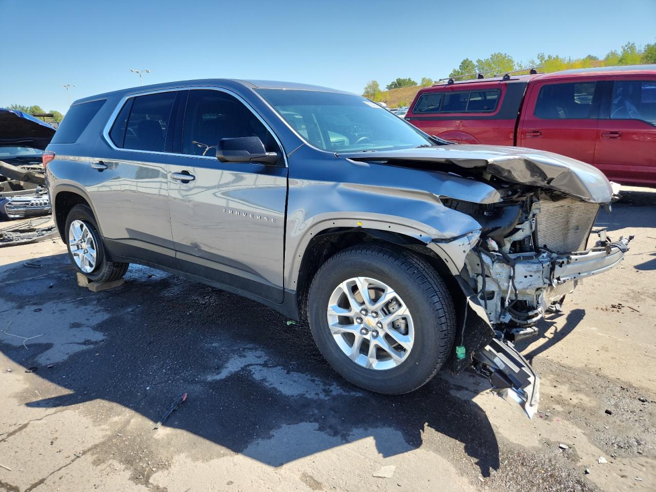 CHEVROLET TRAVERSE LS