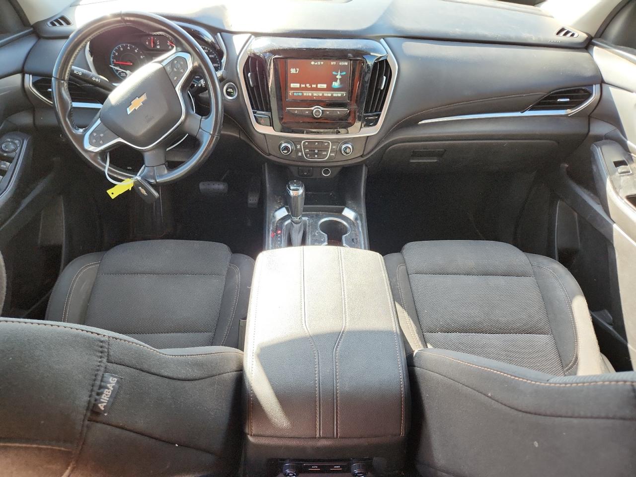 CHEVROLET TRAVERSE LT