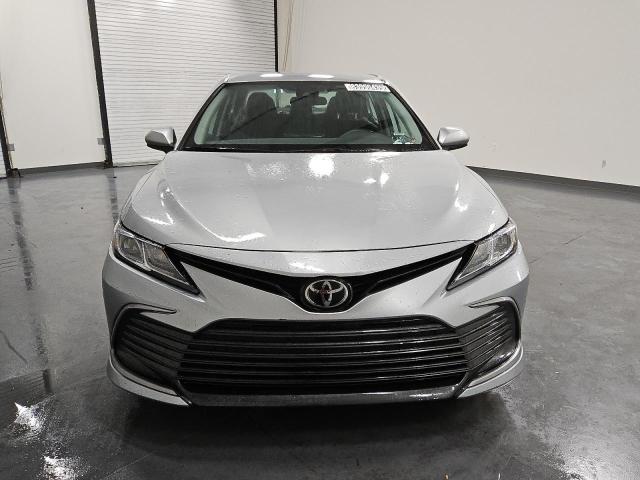 2024 TOYOTA CAMRY LE 4T1C11AK2RU228471