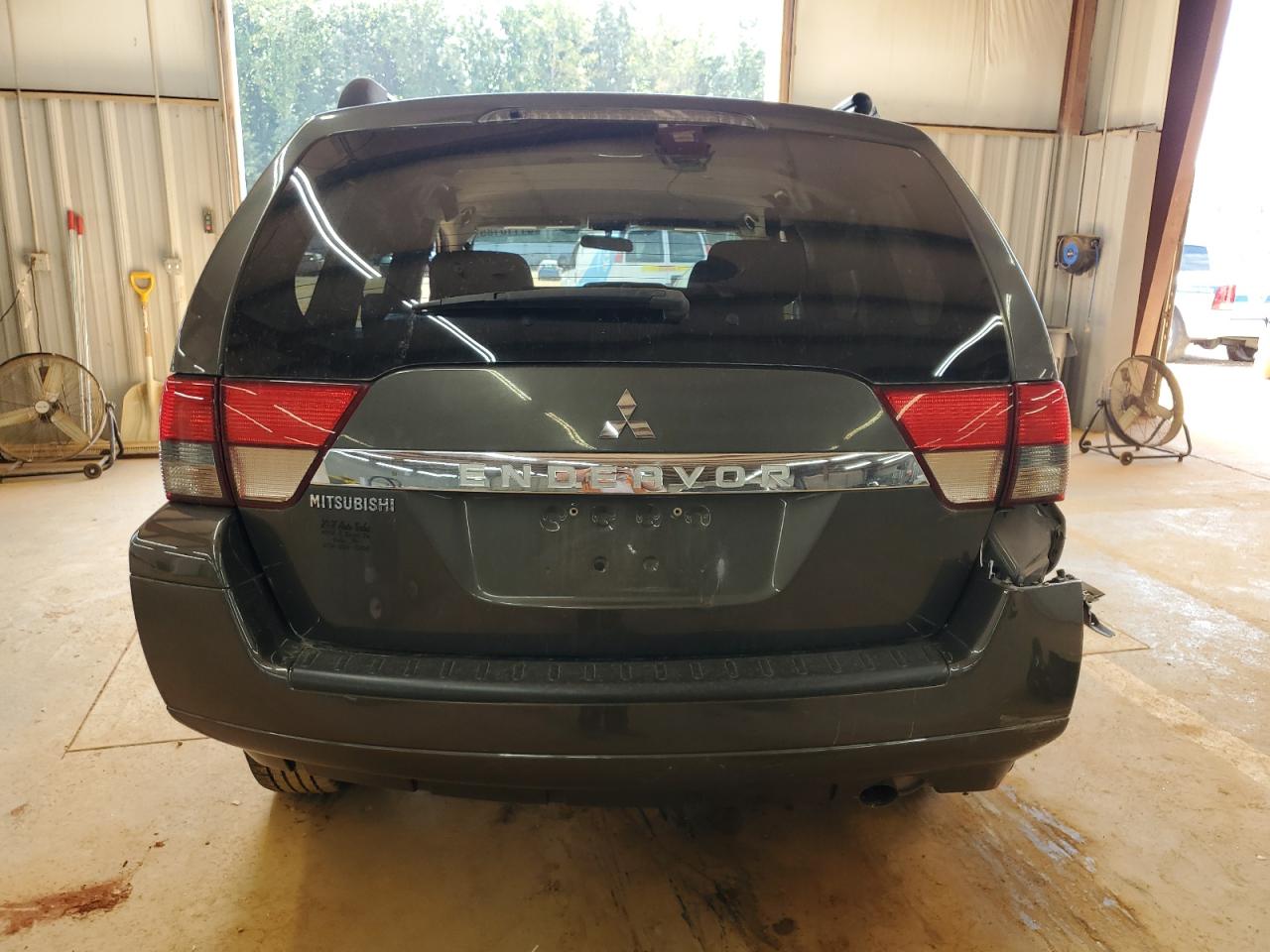 MITSUBISHI ENDEAVOR LS