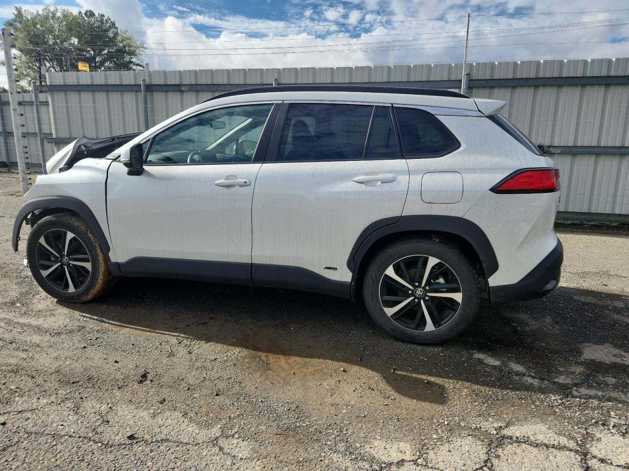 TOYOTA COROLLA CROSS LE