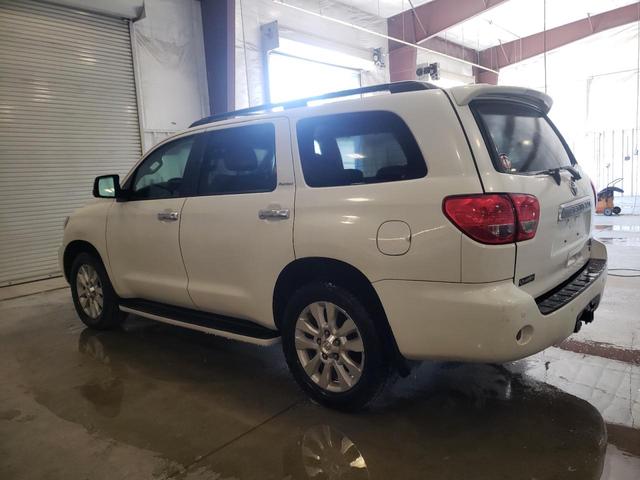 TOYOTA SEQUOIA PLATINUM