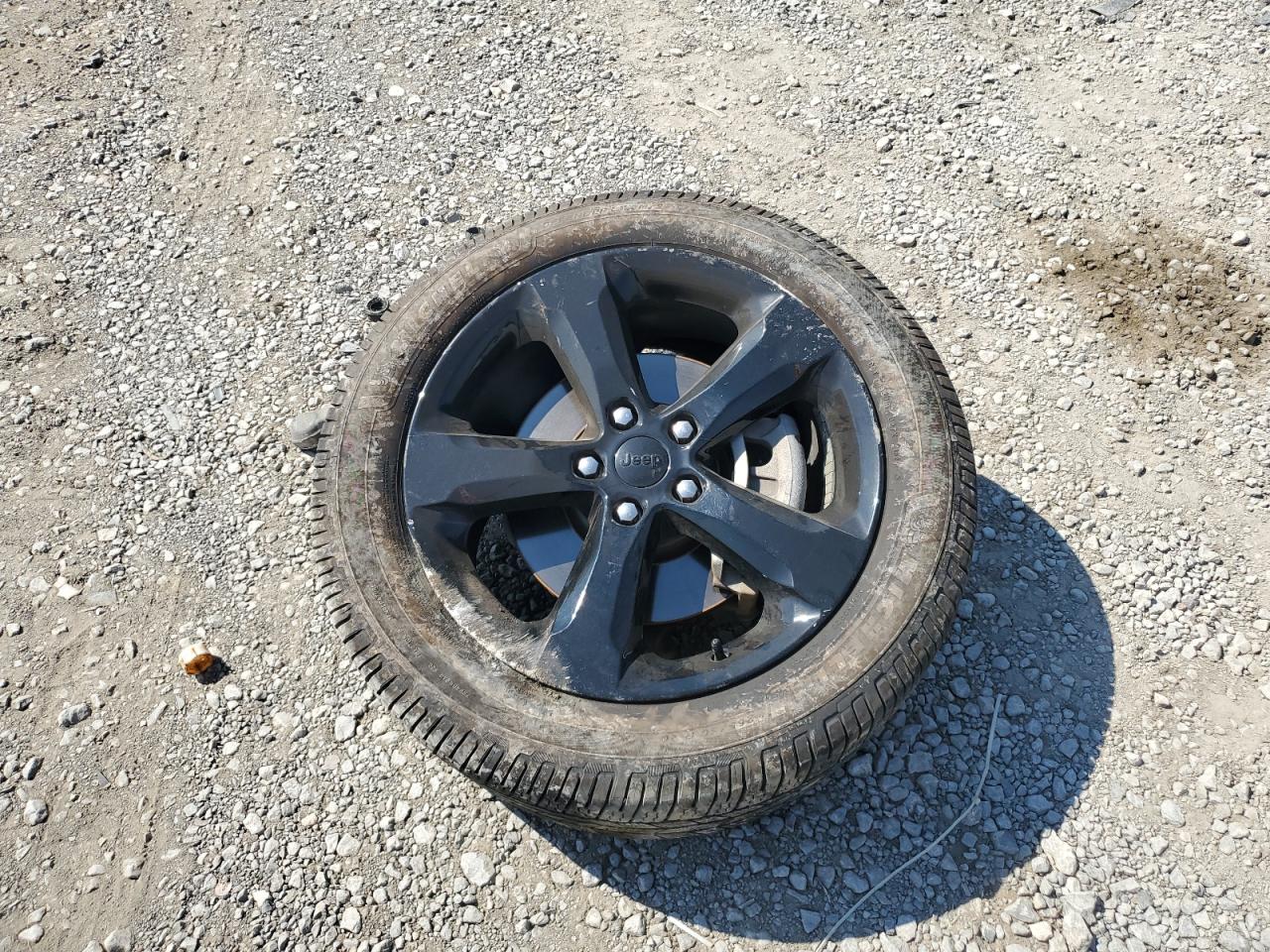 JEEP GRAND CHEROKEE L LAREDO