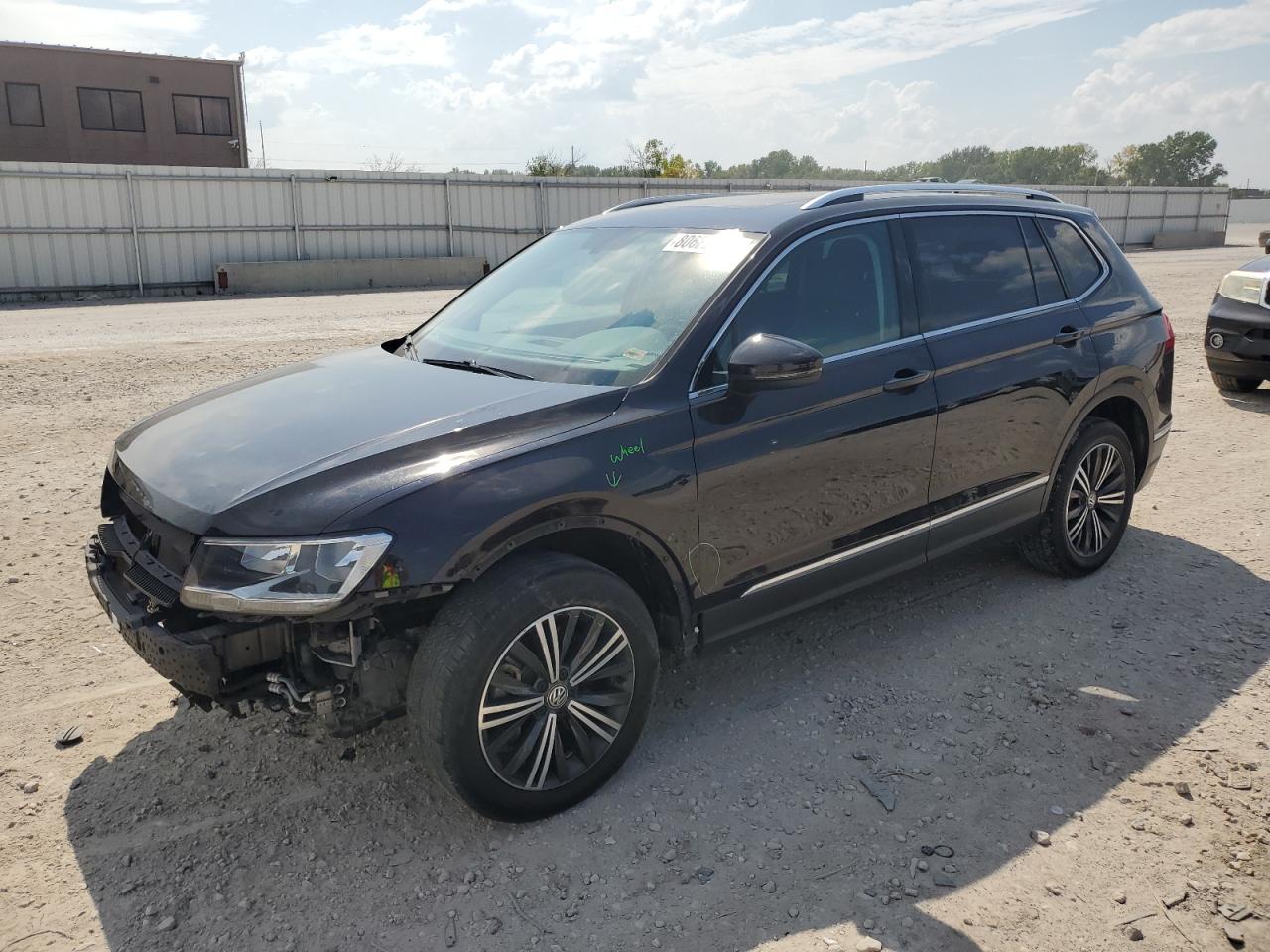VOLKSWAGEN TIGUAN SE