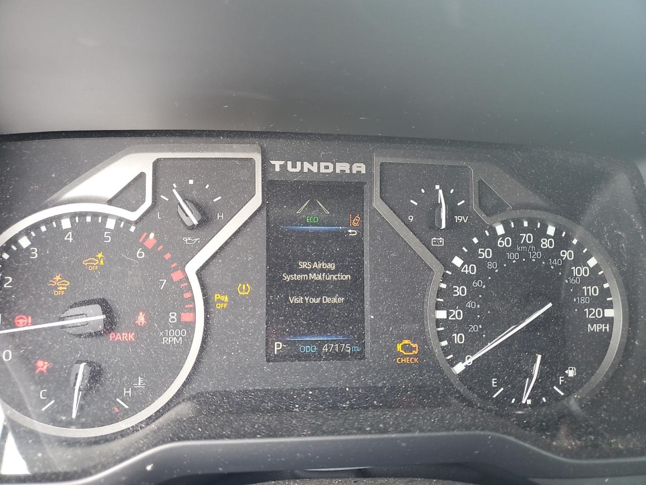 TOYOTA TUNDRA CREWMAX SR