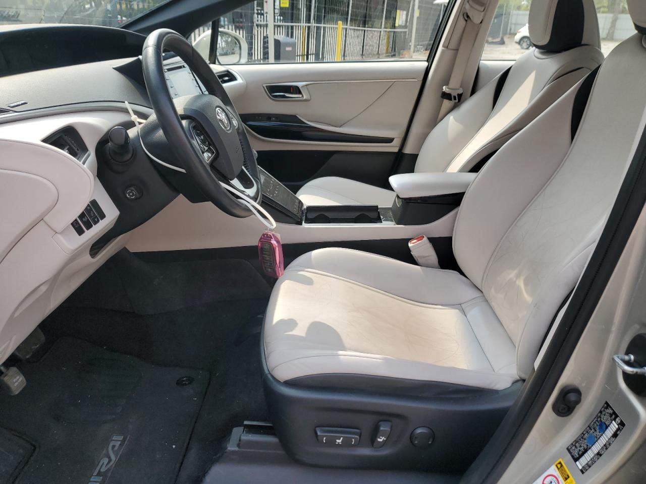 Lot #3258898833 2018 TOYOTA MIRAI