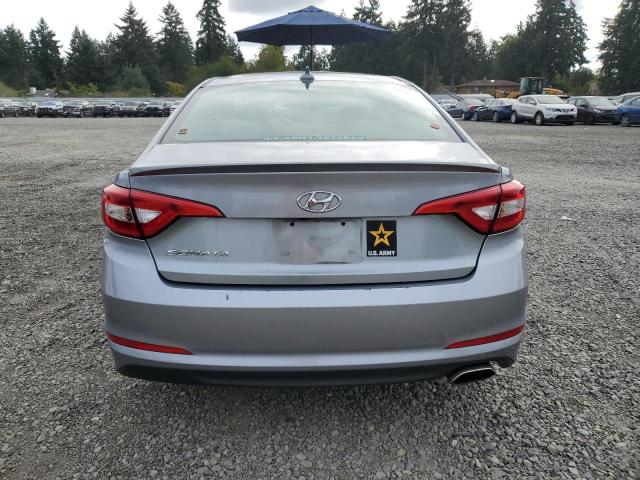 2015 HYUNDAI SONATA SE 5NPE24AF0FH250389
