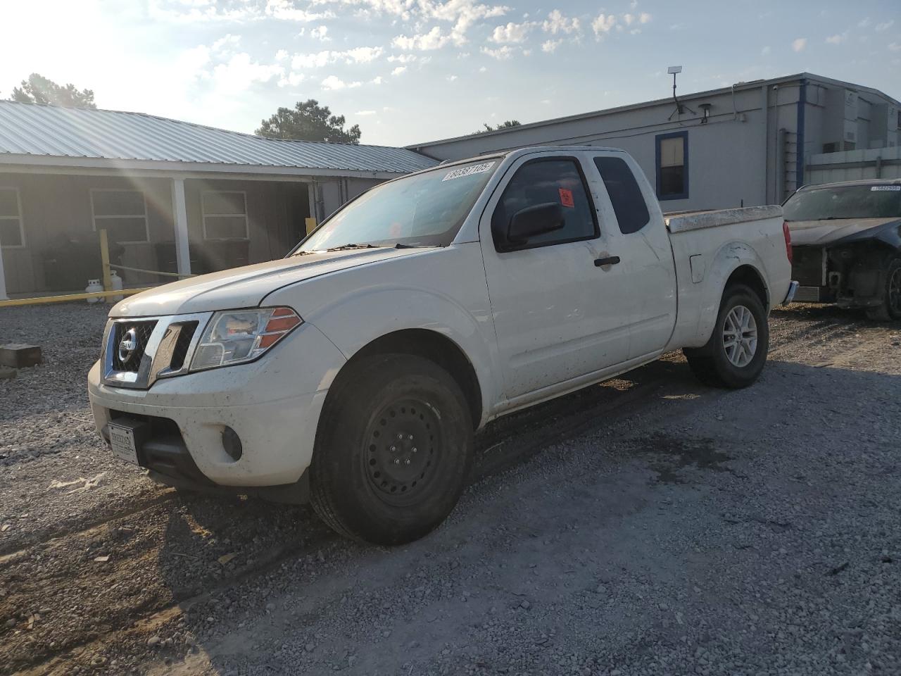 NISSAN FRONTIER S