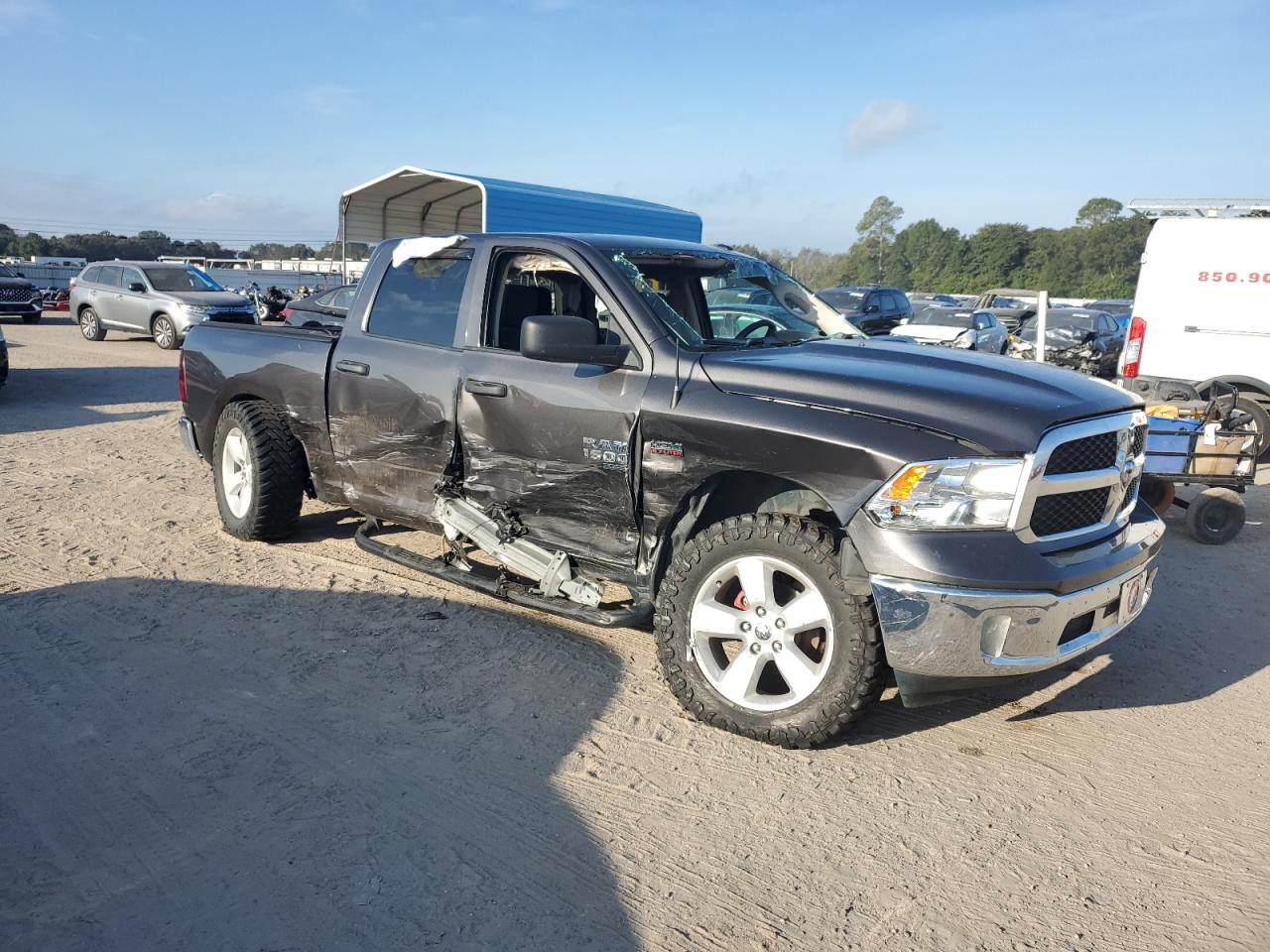 RAM 1500 TRADESMAN