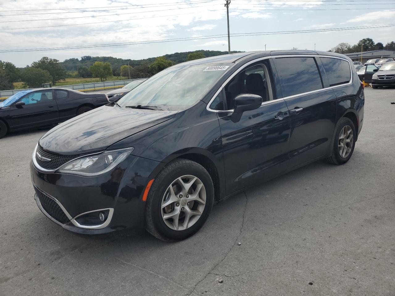 CHRYSLER PACIFICA TOURING PLUS