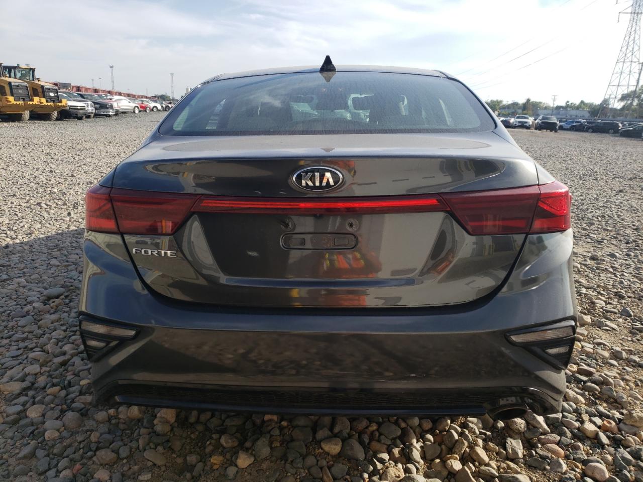 KIA FORTE FE