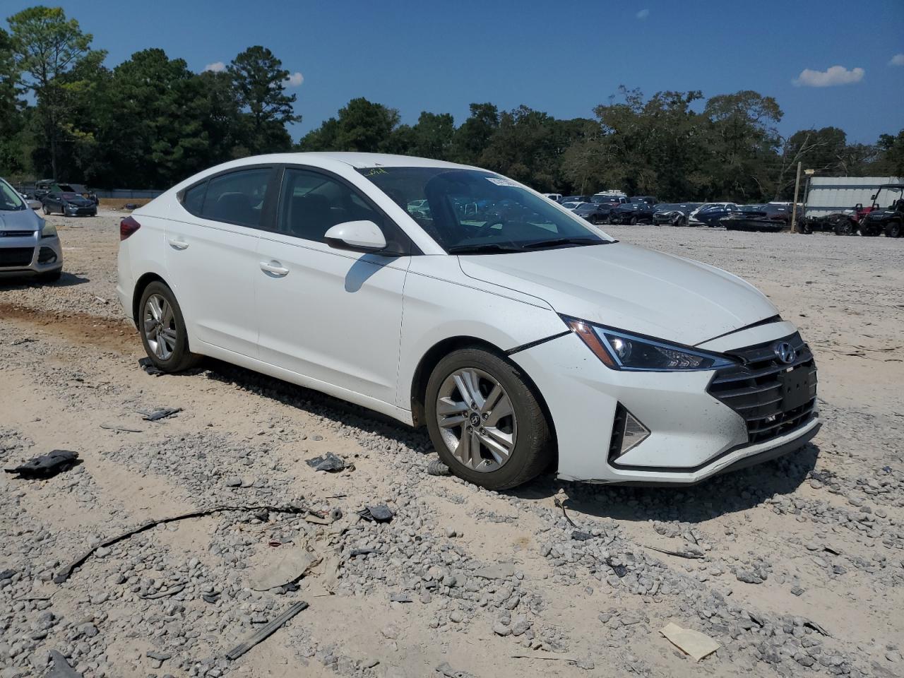 HYUNDAI ELANTRA SEL