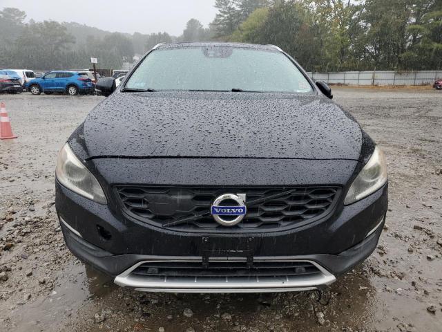 2015 VOLVO V60 CROSS YV4612HM0F1001904