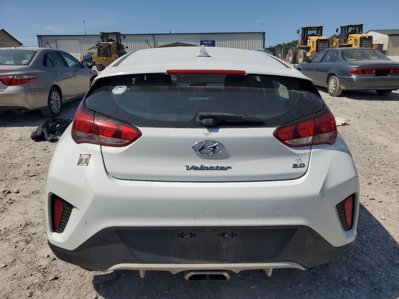 HYUNDAI VELOSTER BASE