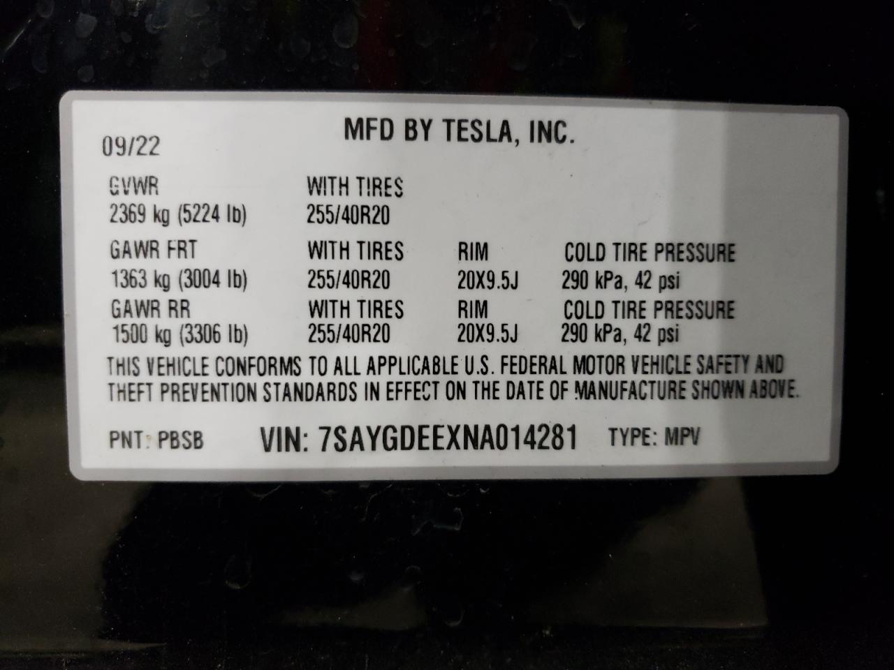 TESLA MODEL Y