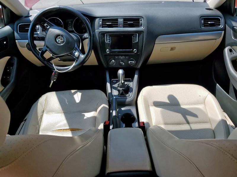 2017 VOLKSWAGEN JETTA SE - 3VWDB7AJ7HM396087