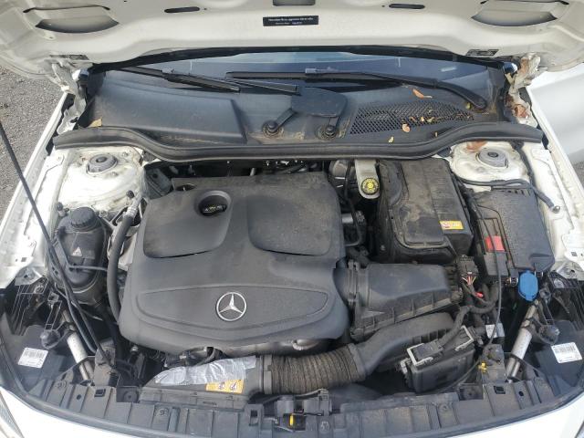 2016 MERCEDES-BENZ GLA 250 4M - WDCTG4GB0GJ213939