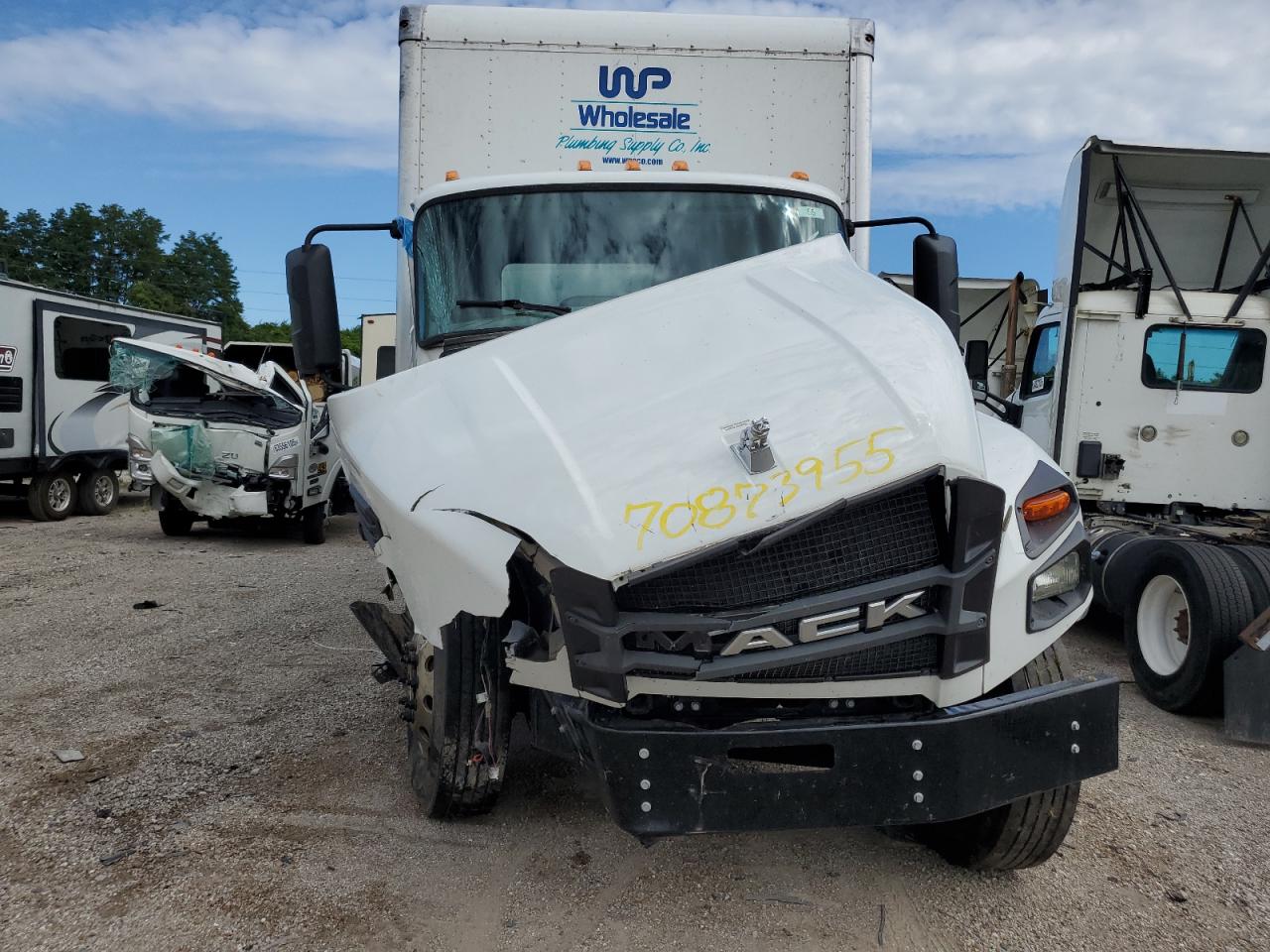 Lot #3298022147 2025 MACK MD