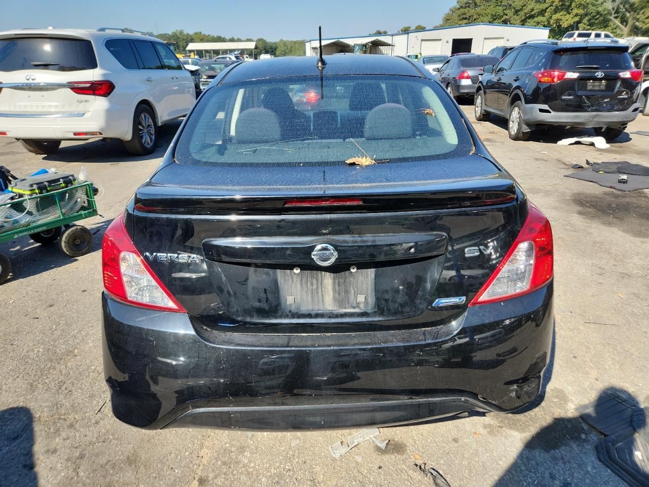 NISSAN VERSA S