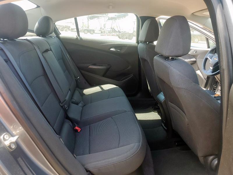 2018 CHEVROLET CRUZE LT 1G1BE5SM8J7246822